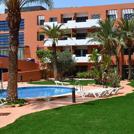 Turísticos Parque Tropical Apartamento *
