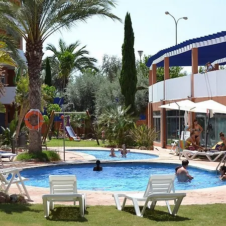 Turísticos Parque Tropical *
